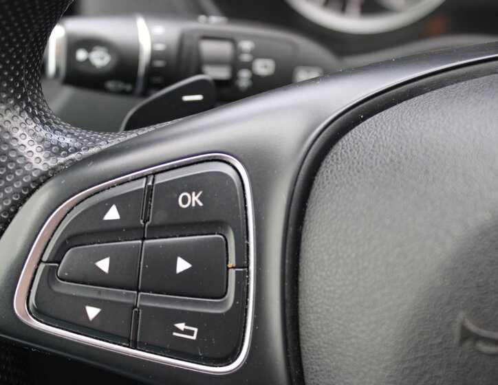 Mercedes-Benz Vito 17