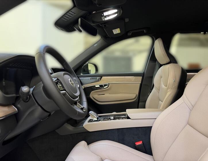 Volvo XC90 7