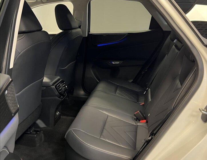 Lexus NX 350h 7