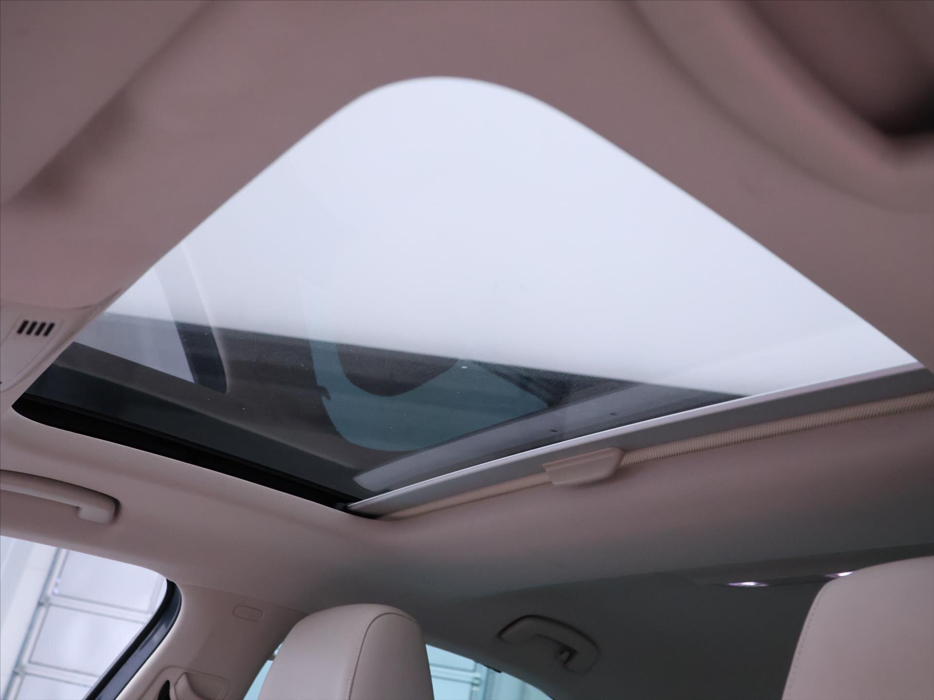 Škoda Superb Liftback 2,0 l 206 kw