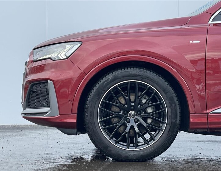 Audi Q7 SUV / Terénní 3,0 l 210 kw