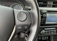 Toyota Corolla Sedan / Limuzína 1,6 l 97 kw