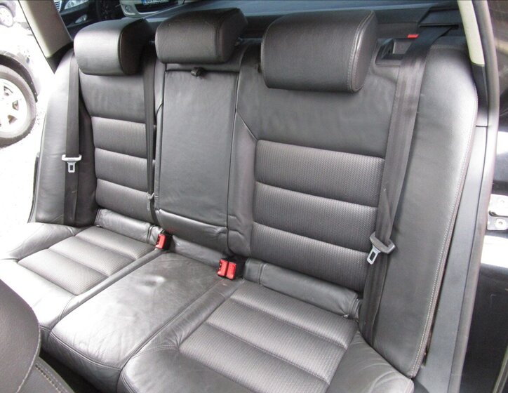 Škoda Octavia Kombi 2,0 l 103 kw