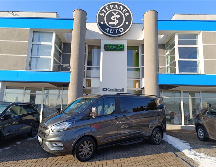 Ford Tourneo Custom MPV 2,0 l 110 kw