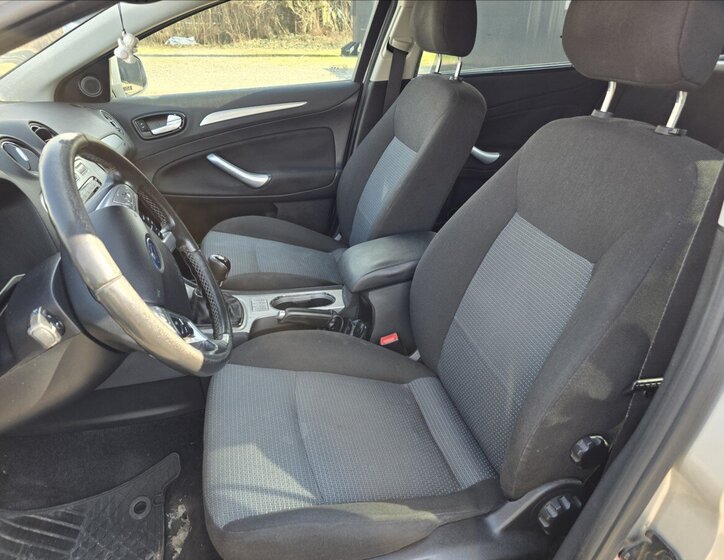 Ford Mondeo Kombi 2,0 l 96 kw