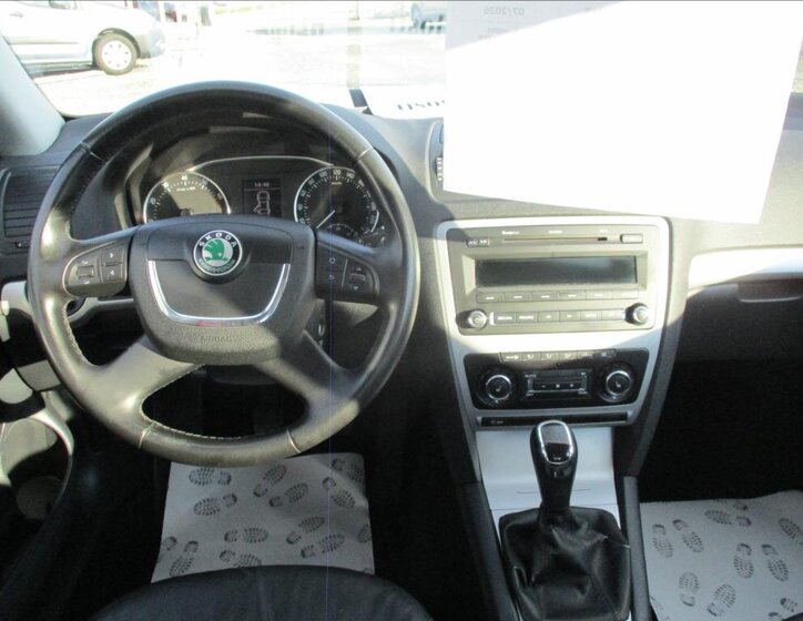 Škoda Octavia Sedan 1,4 l 90 kw