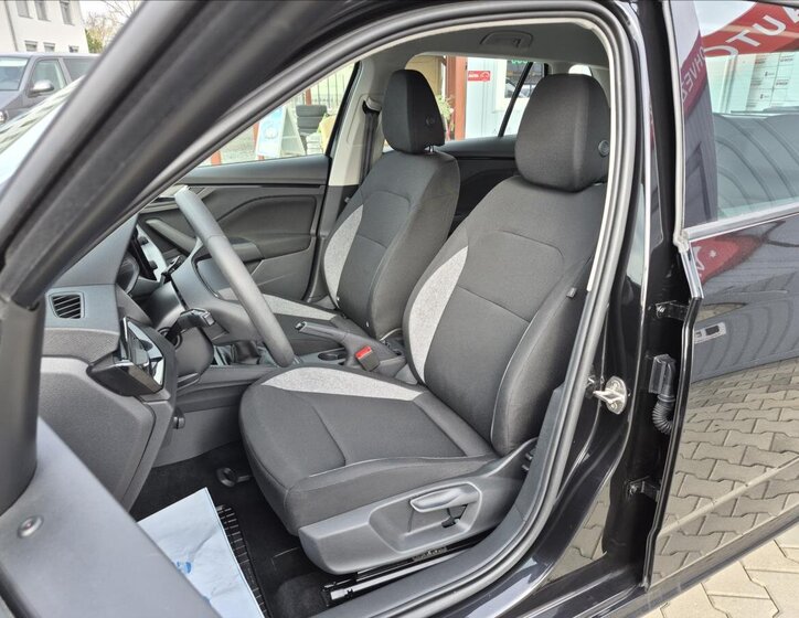 Škoda Kamiq Hatchback 999,0 70 kw