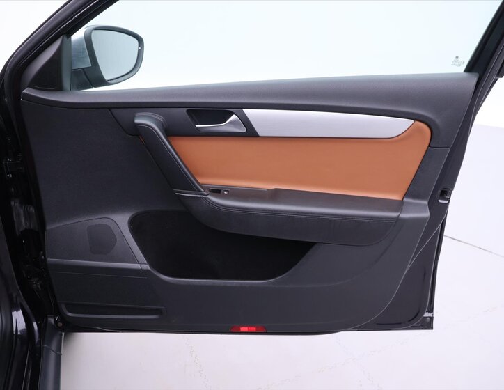 Volkswagen Passat Kombi 2,0 l 125 kw