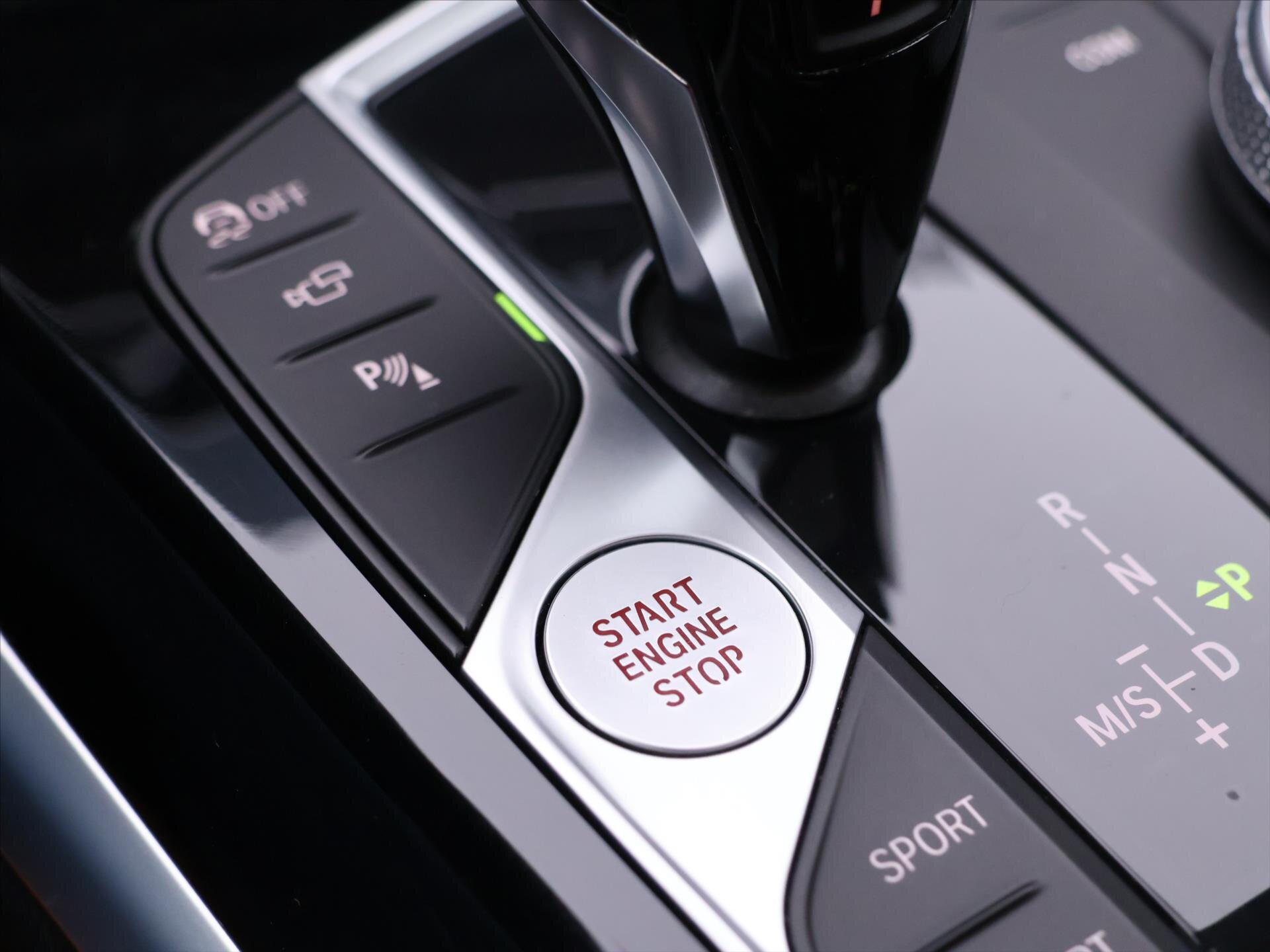 BMW Řada 4 Kupé 3,0 l 275 kw