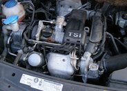 Volkswagen Touran MPV 1,2 l 77 kw