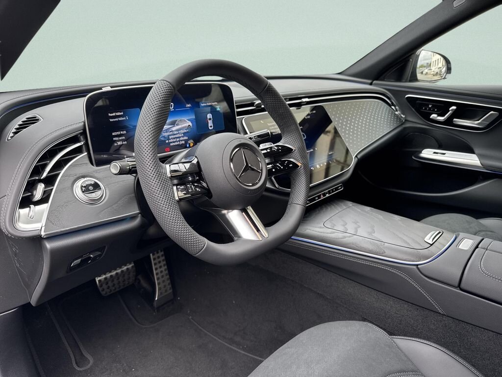 Mercedes-Benz Třídy E Sedan / Limuzína 2,0 l 167 kw