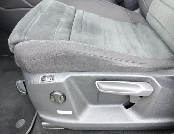 Volkswagen Touran 19