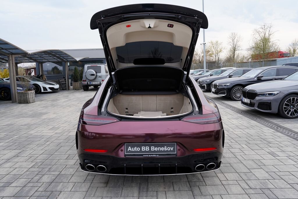 Mercedes-Benz AMG GT Sedan / Limuzína 3,0 l 325 kw