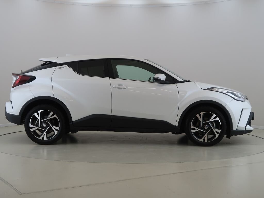 Toyota C-HR SUV / Terénní 1,8 l 72 kw