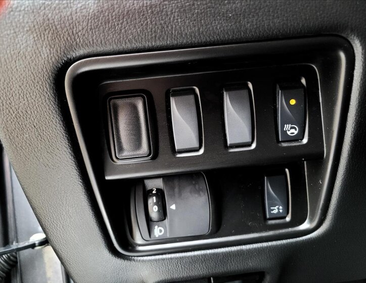 Renault Koleos SUV / Terénní 2,0 l 135 kw