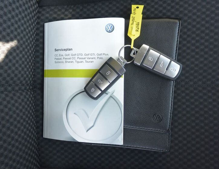 Volkswagen Passat 30