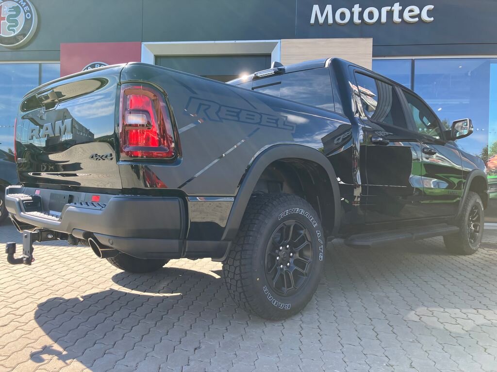Dodge RAM Pick-up 3,0 l 313 kw