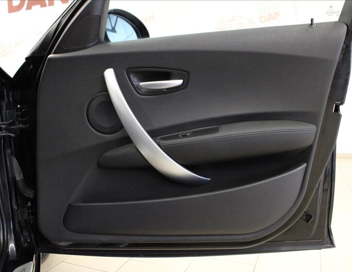 BMW Řada 1 Hatchback 3,0 l 195 kw