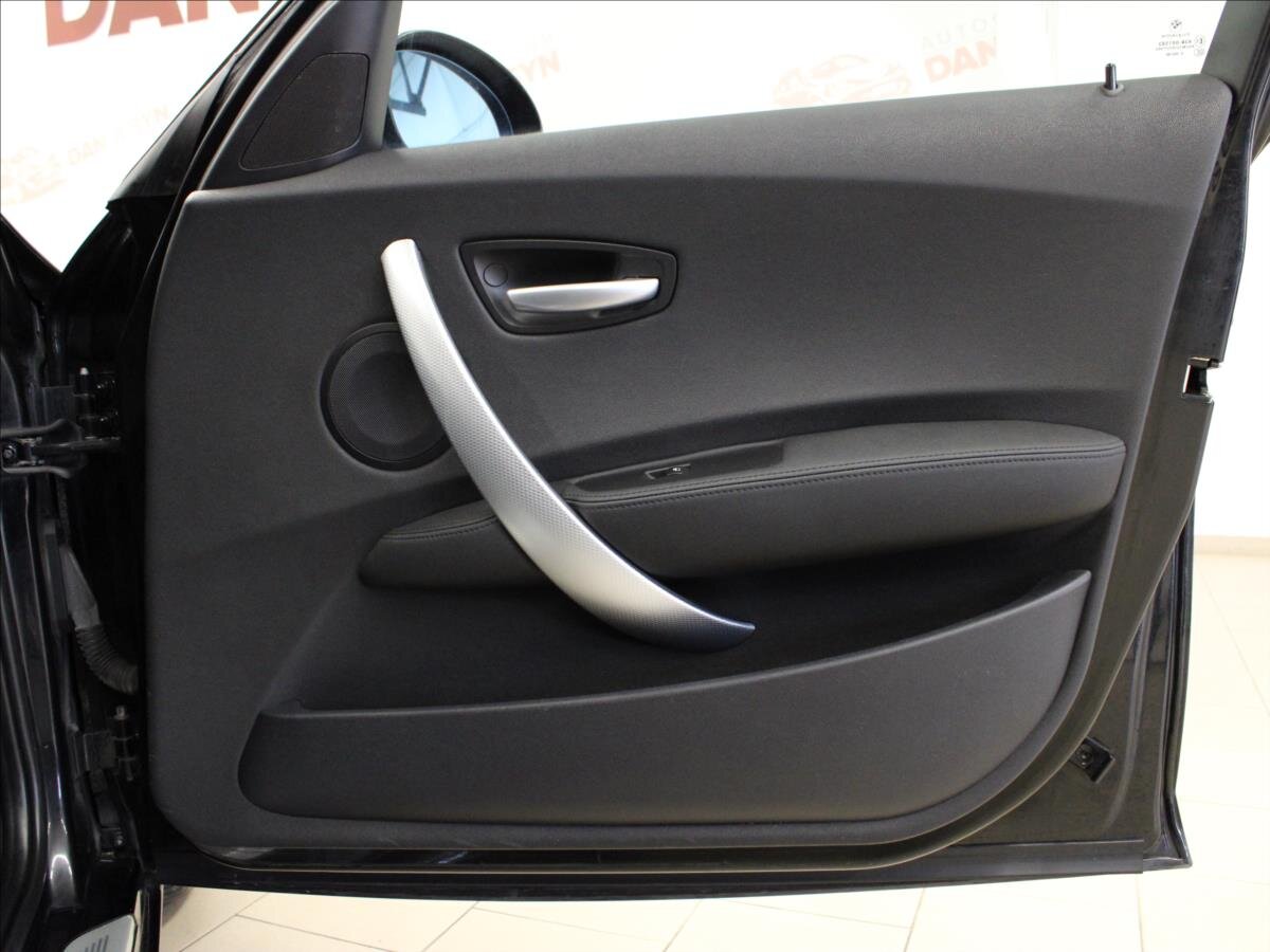 BMW Řada 1 Hatchback 3,0 l 195 kw