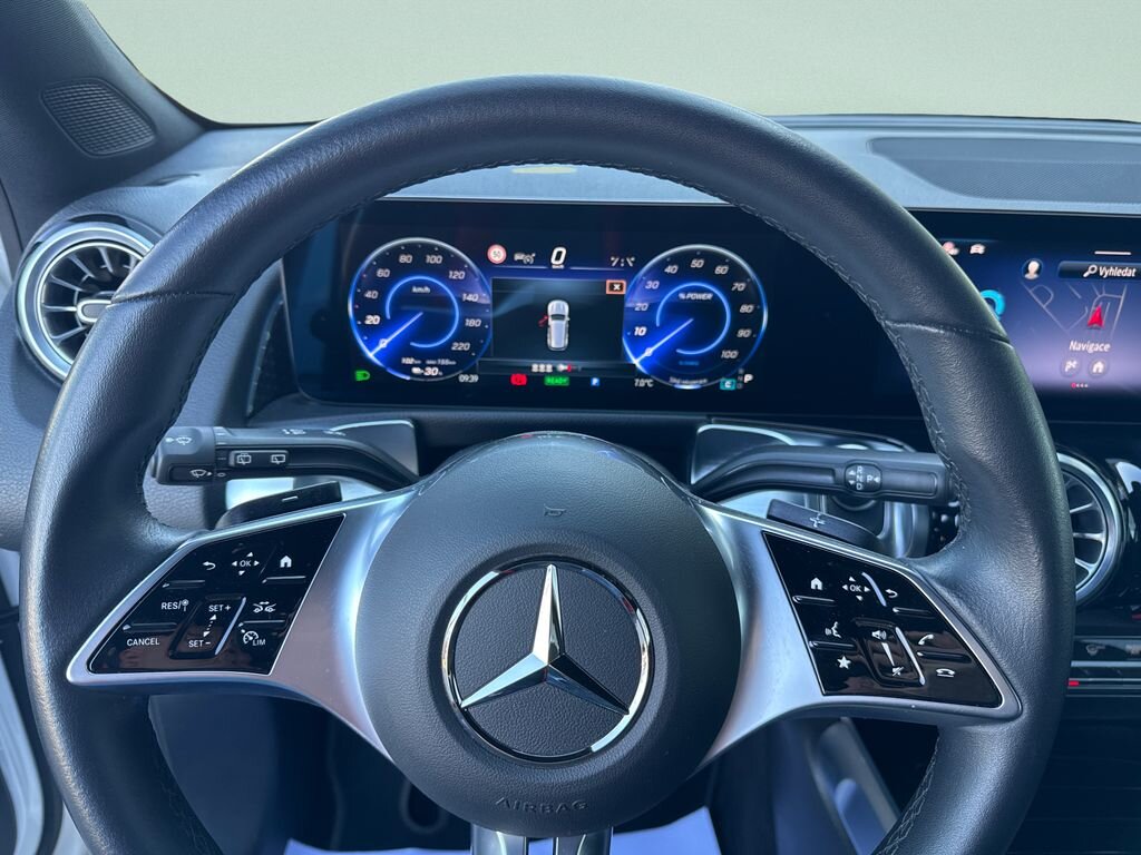 Mercedes-Benz EQB SUV / Terénní 0,0 140 kw