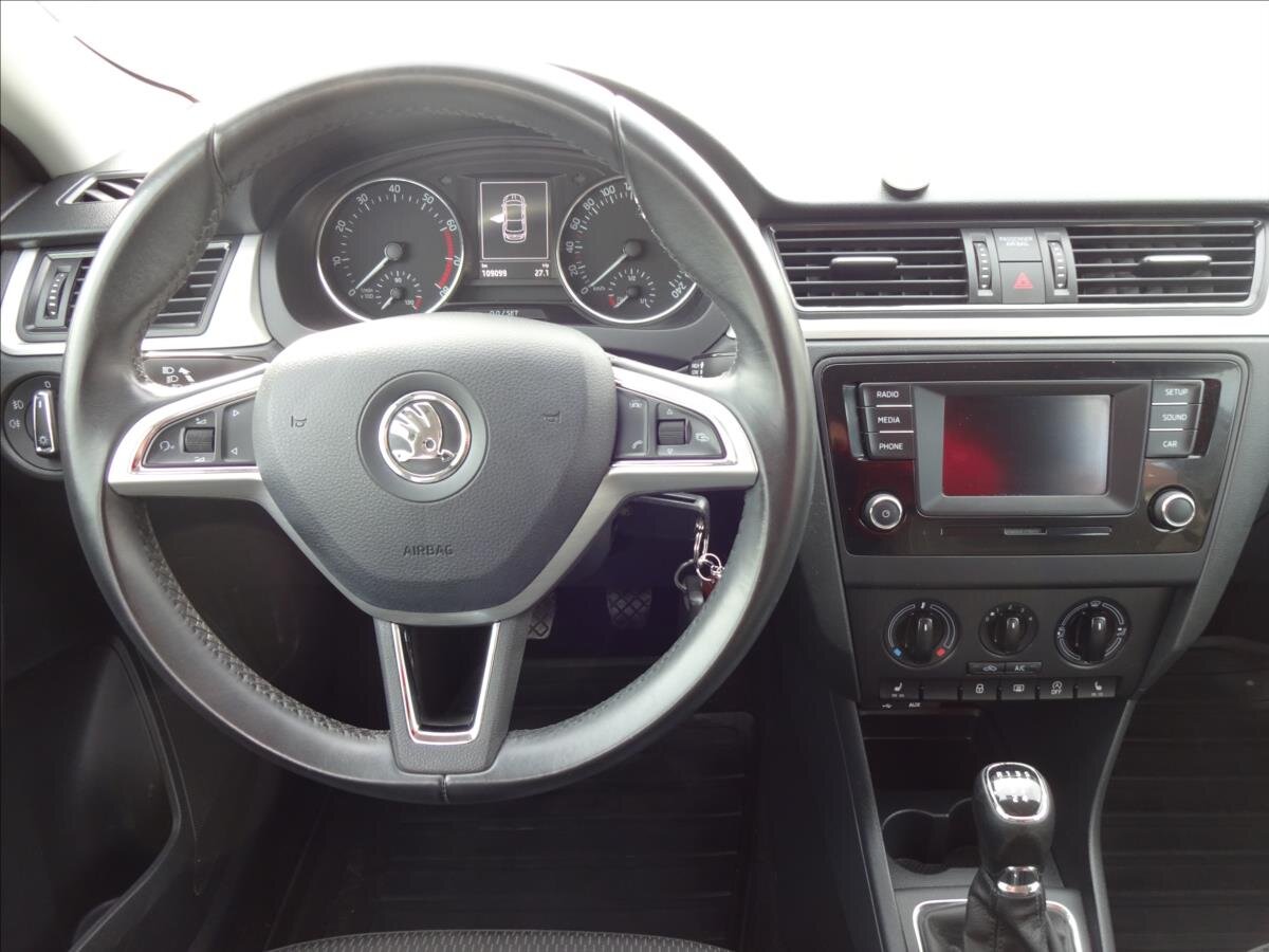 Škoda Rapid Sedan / Limuzína 1,2 l 66 kw