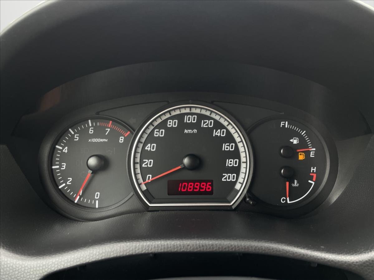 Suzuki Swift Hatchback 1,3 l 67 kw