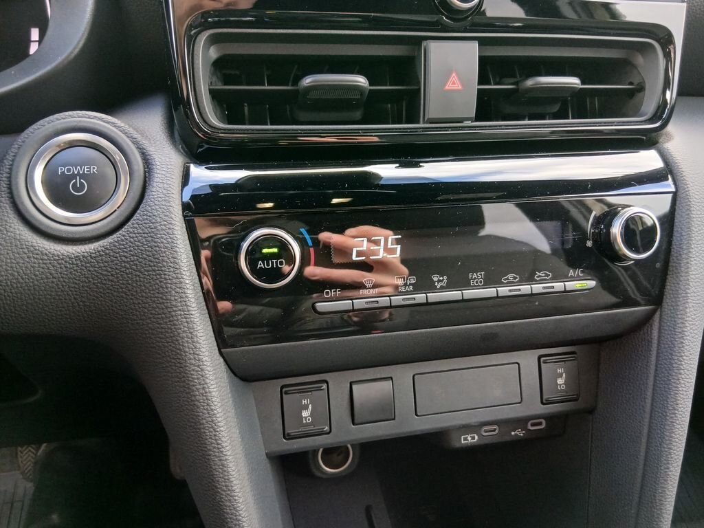 Toyota Yaris Cross SUV 1,5 l 68 kw