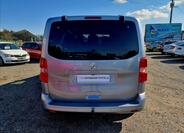 Peugeot Traveller 6
