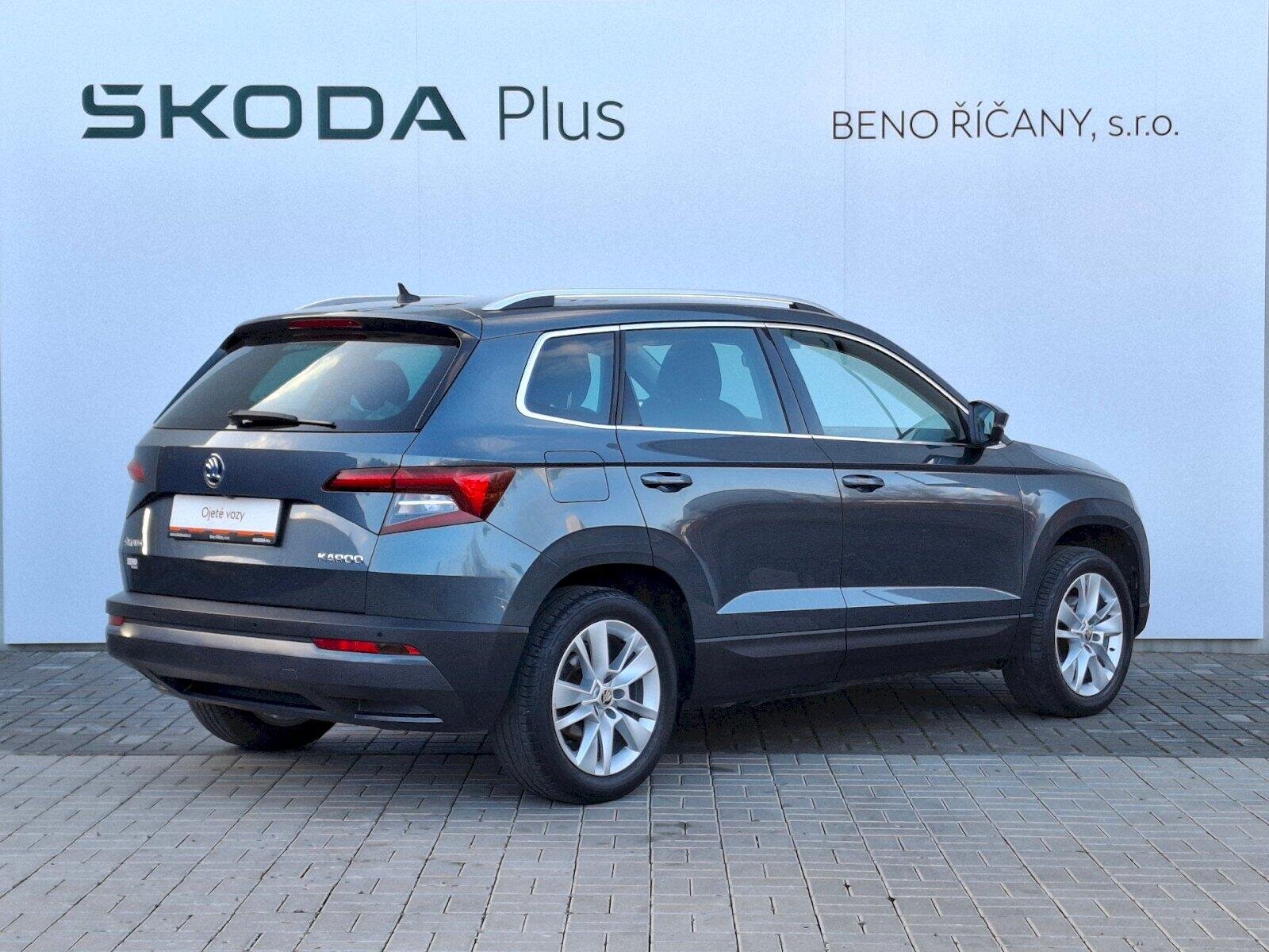 Škoda Karoq SUV / Terénní 1,5 l 110 kw