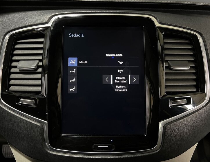 Volvo XC90 SUV 2,0 l 173 kw