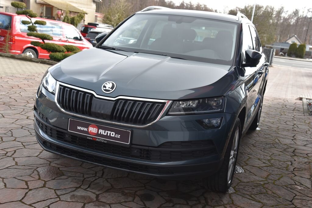 Škoda Karoq SUV 1,5 l 110 kw