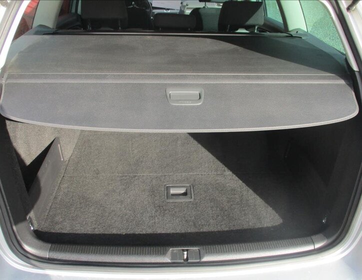 Volkswagen Passat Kombi 1,4 l 90 kw