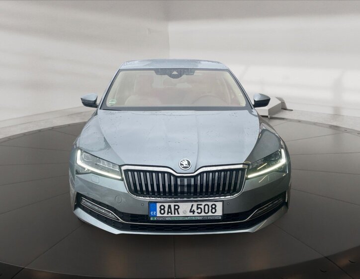 Škoda Superb Liftback 2,0 l 110 kw