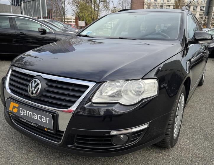 Volkswagen Passat 2