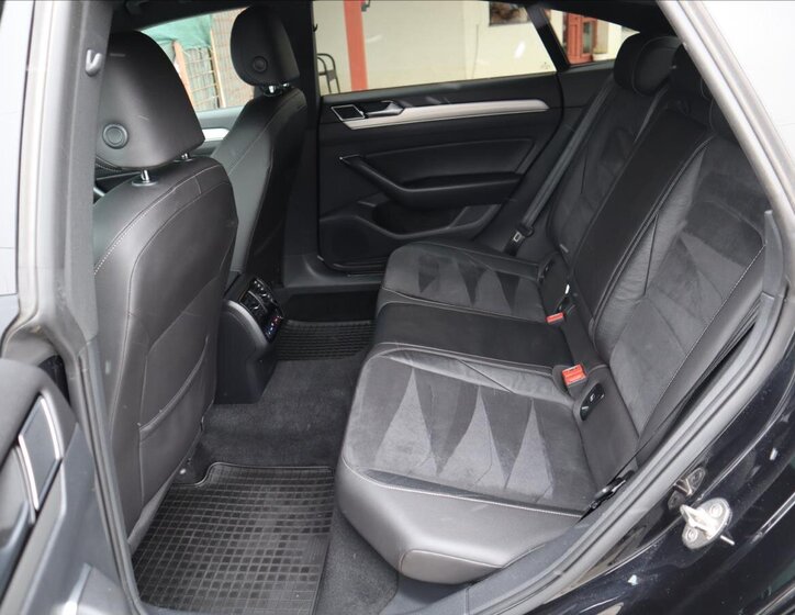 Volkswagen Arteon Hatchback 2,0 l 140 kw