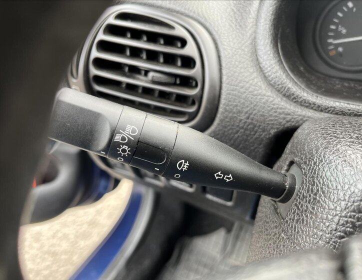 Peugeot 206 Hatchback 1,4 l 55 kw