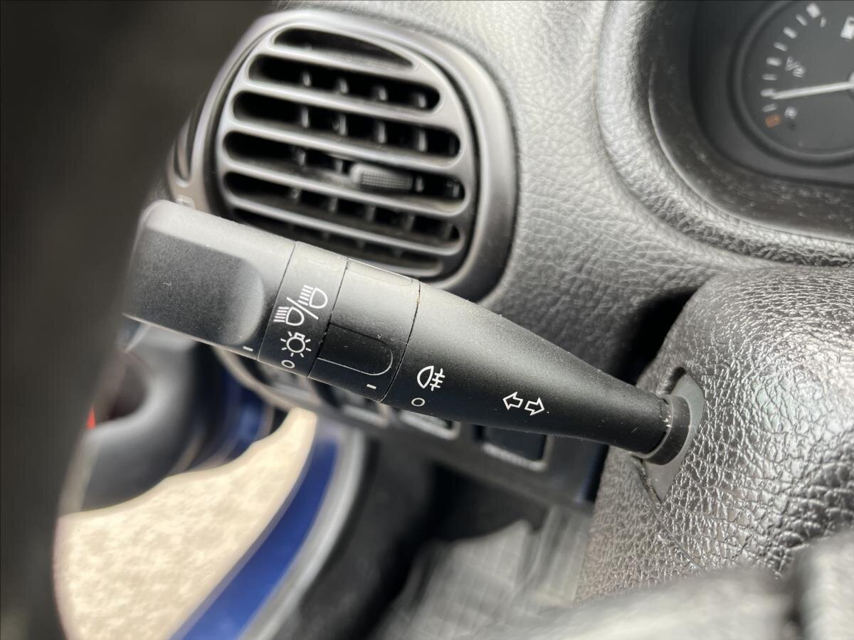 Peugeot 206 Hatchback 1,4 l 55 kw