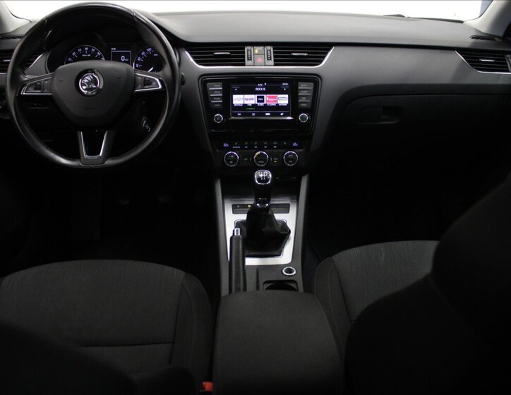 Škoda Octavia Liftback 1,6 l 81 kw