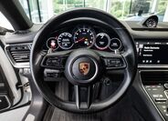 Porsche Panamera 6