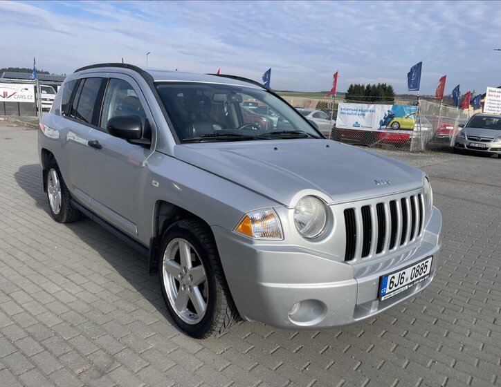 Jeep Compass Kombi 2,0 l 103 kw