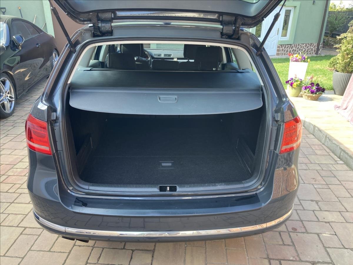 Volkswagen Passat Kombi 2,0 l 103 kw