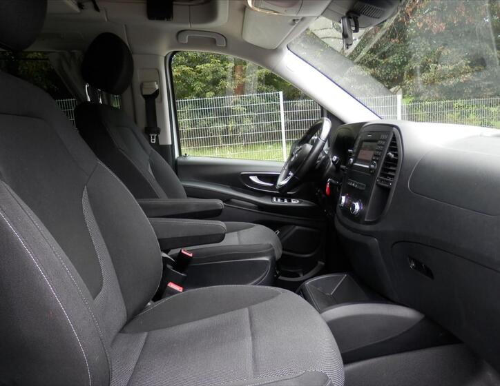 Mercedes-Benz Vito 20