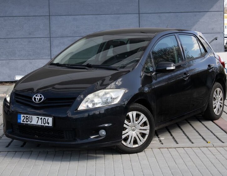 Toyota Auris Hatchback 1,6 l 97 kw