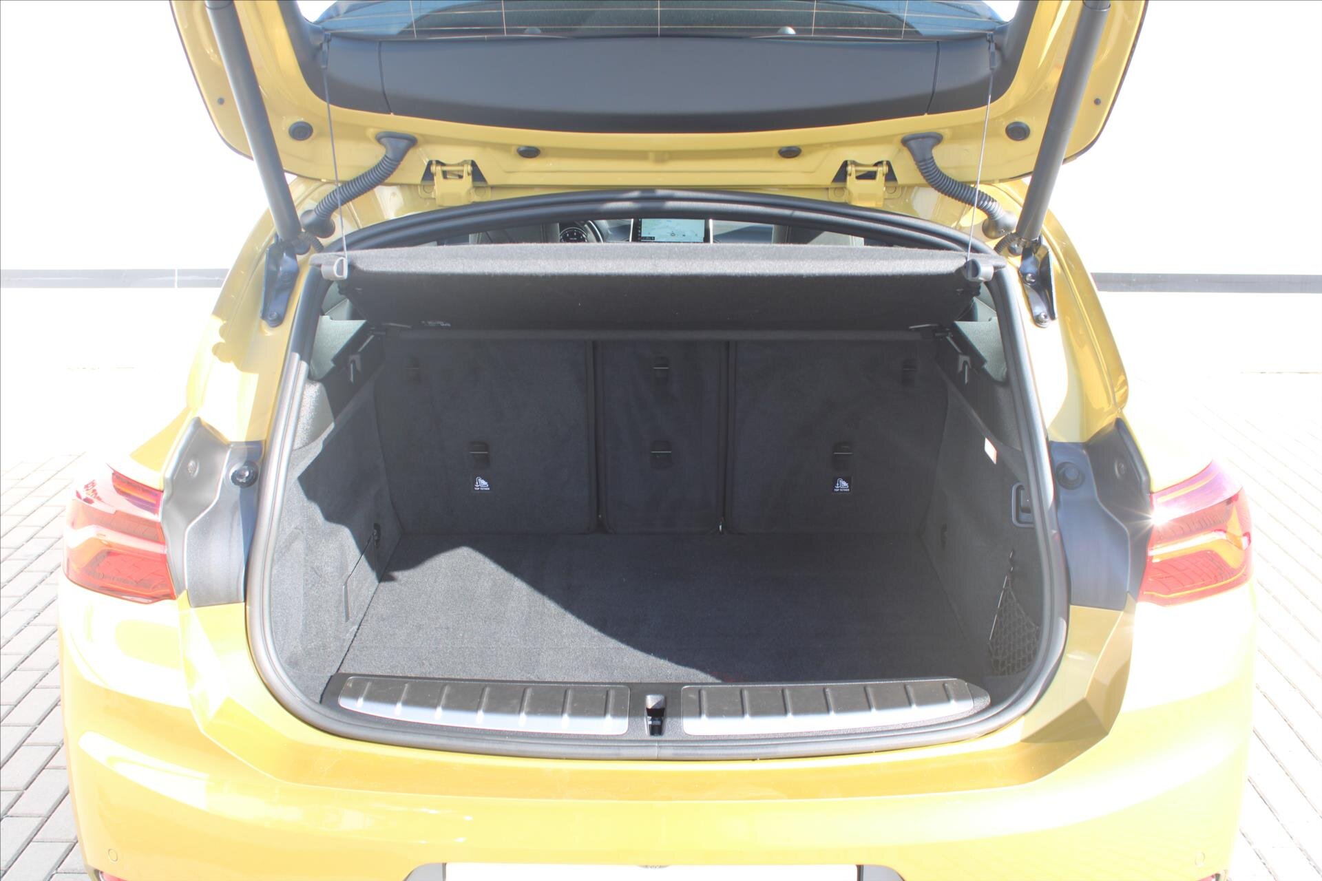 BMW X2 SUV / Terénní 2,0 l 140 kw