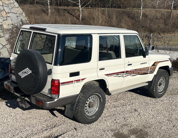 Toyota Land Cruiser Ostatní 4,0 l 170 kw