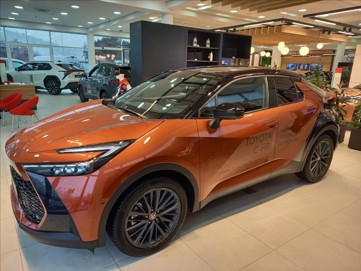 Toyota C-HR Hatchback 2,0 l 112 kw