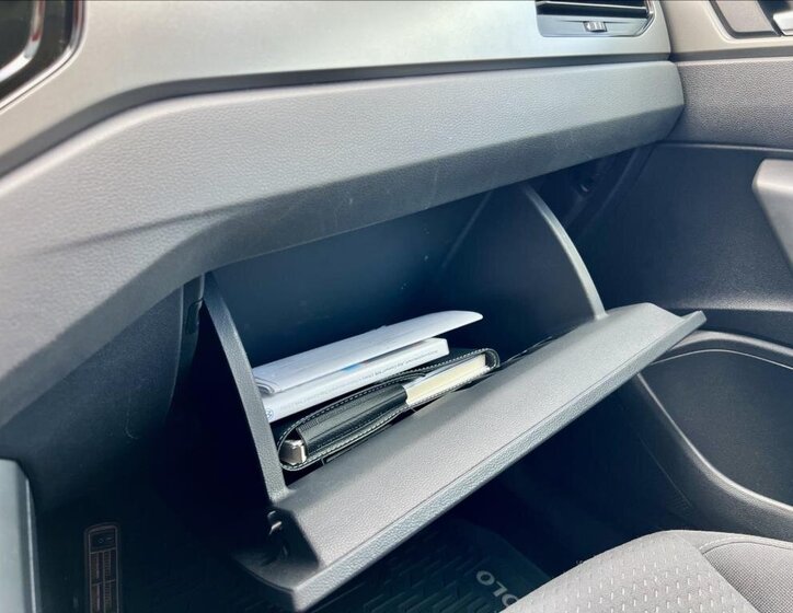 Volkswagen Polo Hatchback 999,0 70 kw