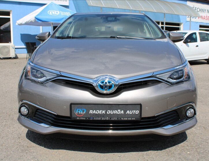 Toyota Auris Hatchback 1,8 l 73 kw