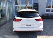 KIA Ceed 4