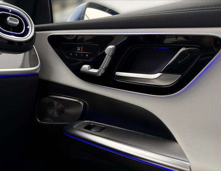 Mercedes-Benz GLC SUV / Terénní 2,0 l 145 kw